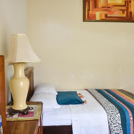 Casa Cora Bed And Breakfast Carmona Εξωτερικό φωτογραφία