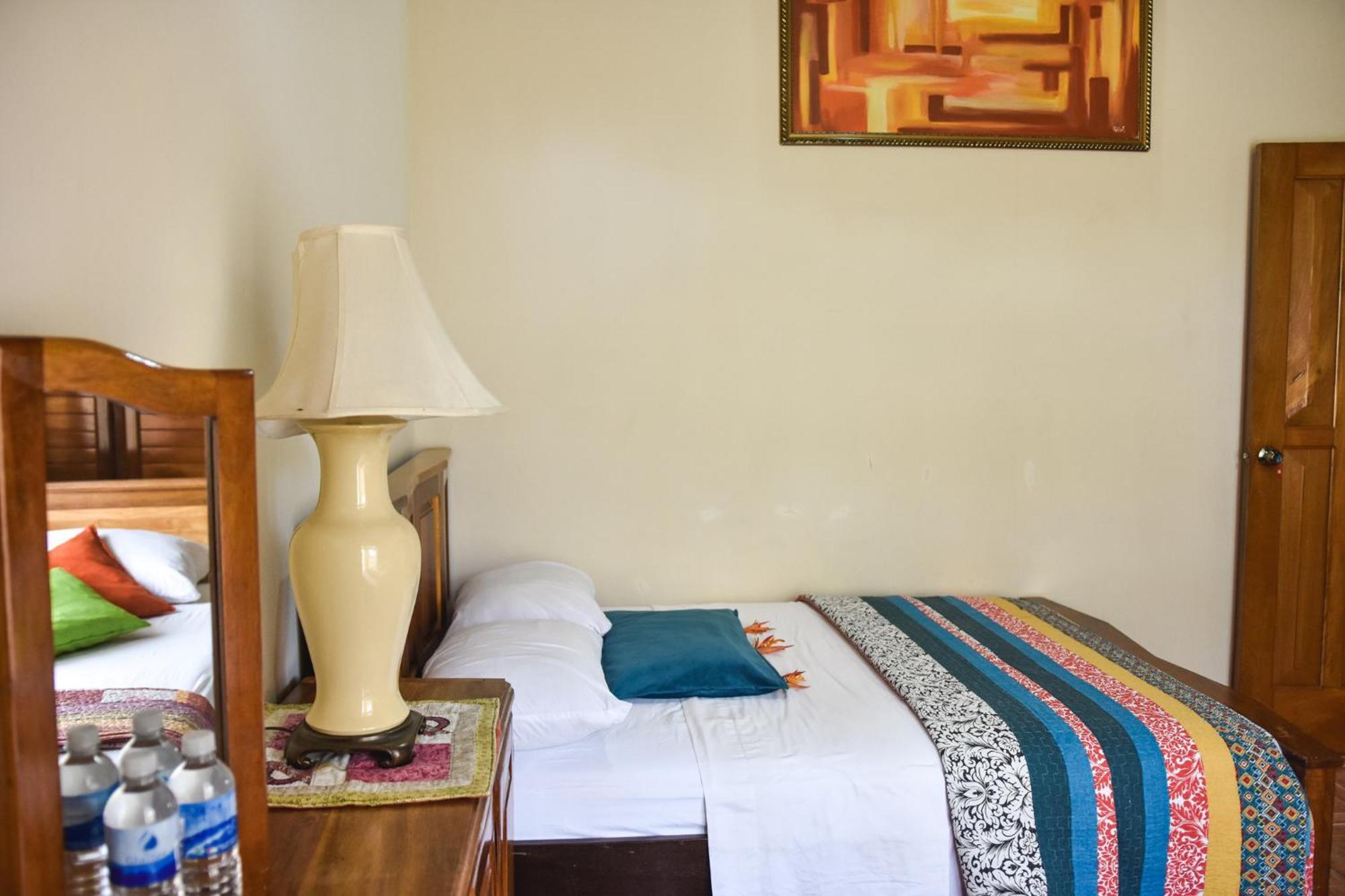 Casa Cora Bed And Breakfast Carmona Εξωτερικό φωτογραφία
