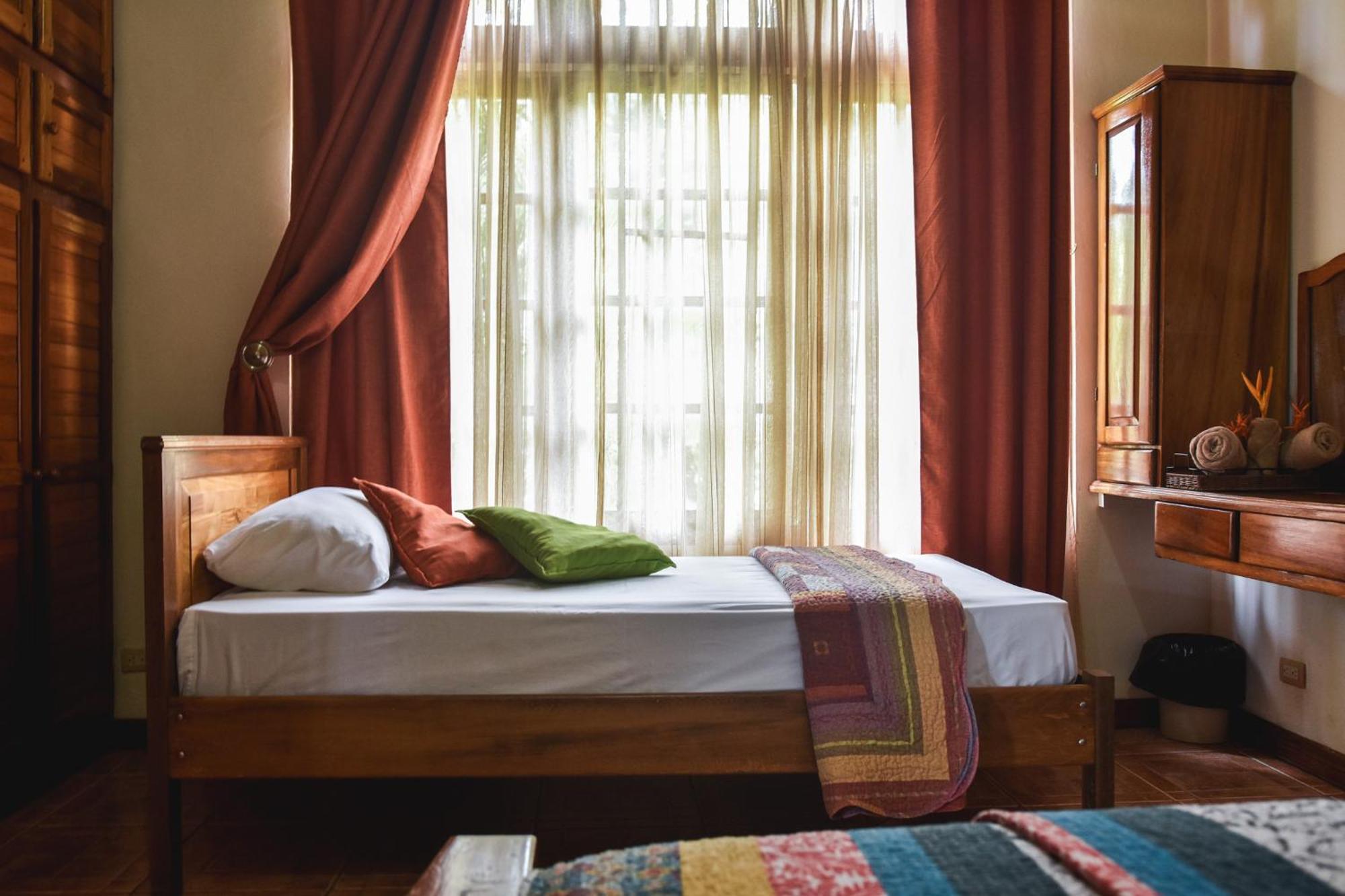 Casa Cora Bed And Breakfast Carmona Εξωτερικό φωτογραφία